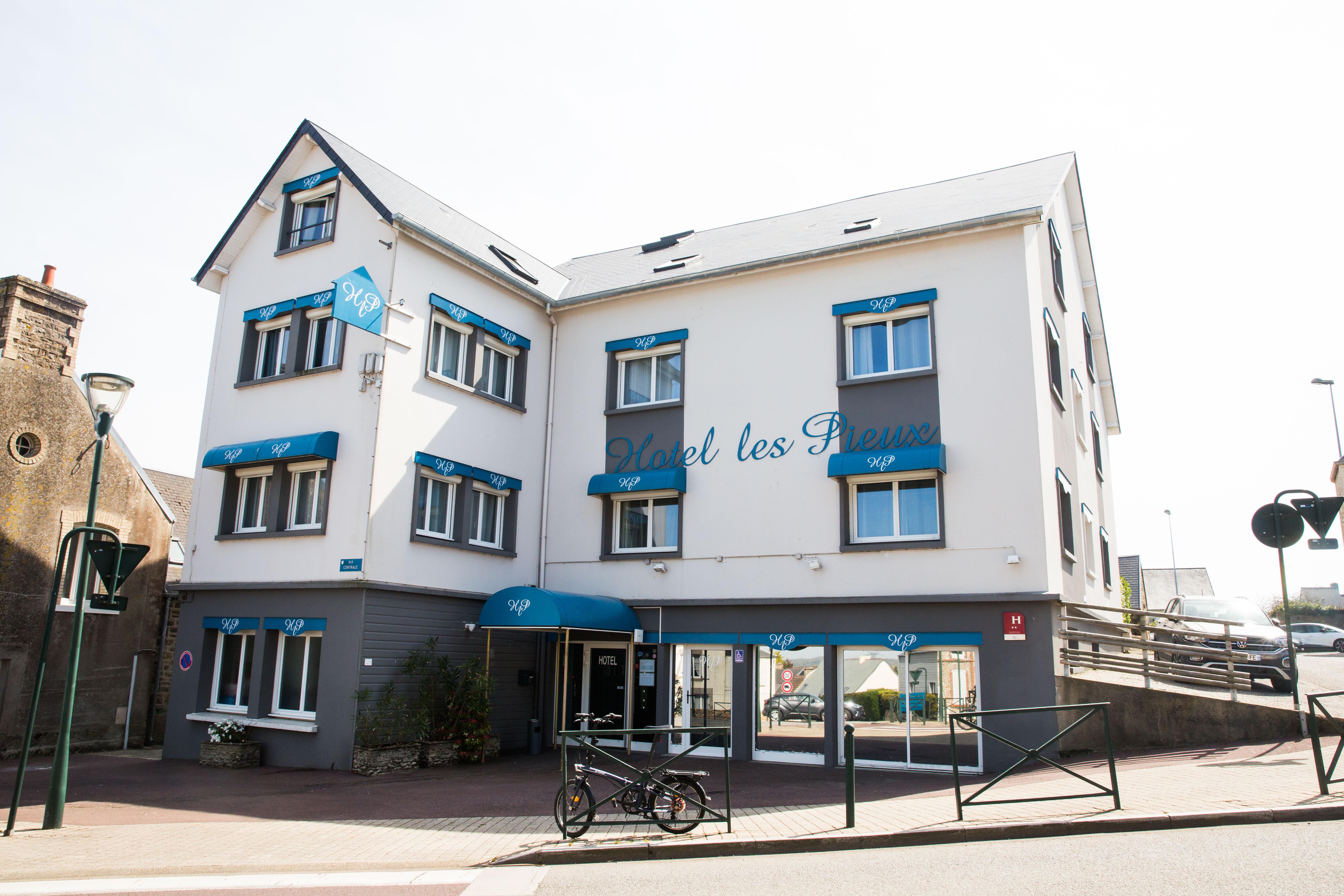 Hotel Les Pieux En Cotentin Kültér fotó